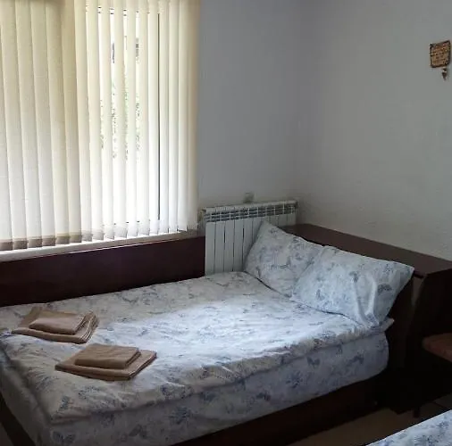 アパート - софи, гр. デヴィン